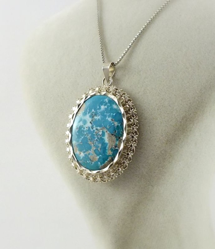 photo 5839460338082974995 x